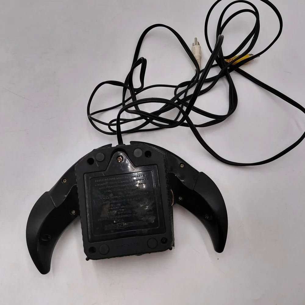 Jakks Pacific The Batman Console Plug and Play TV Games System - 2004 - Tested